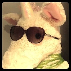 Bulgari tortoise shell sunglasses EUC with pouch